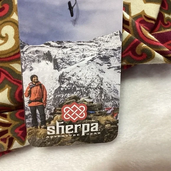 NEW Sherpa Adventure Gear Mala Top in Karnali Sand M Modal/Organic Cotton UPF 50 - Picture 5 of 10